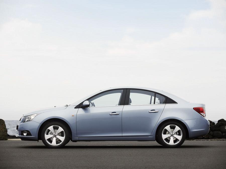  Daewoo Lacetti Premiere 2009 года  (фото 10 из 16)